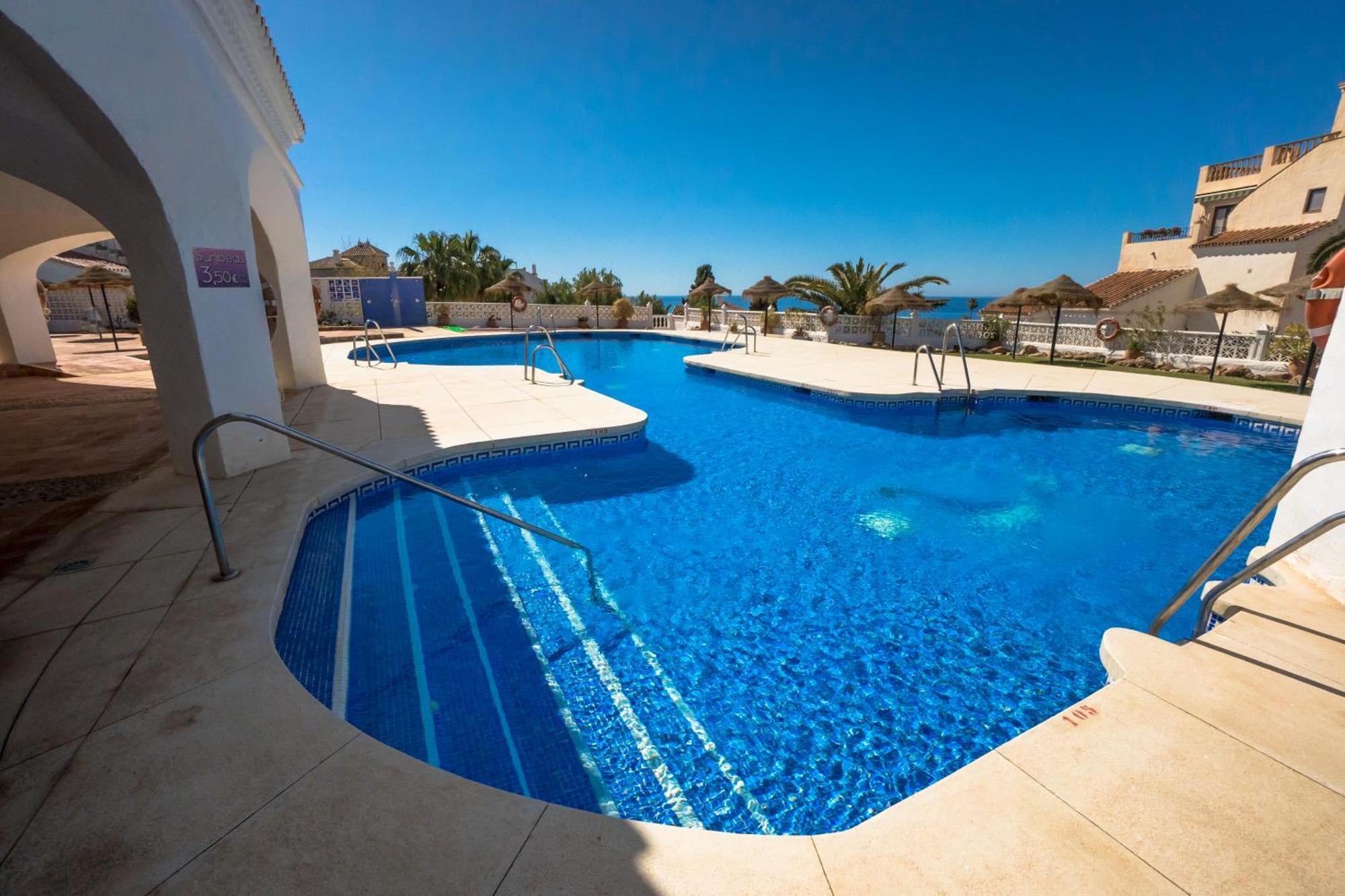 Apartamento Capistrano Playa 512 Menyber Nerja Exterior foto